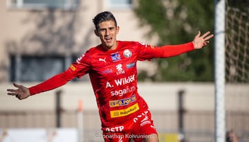 Barraza completó la tercia mexicana en Finlandia y a decir verdad, tuvo un gran año. El delantero de 29 años jugó 25 partidos para una línea estadística de 15 goles y seis asistencias, números de estrella. Su nivel le ha permitido regresar a México con Cimarrones.