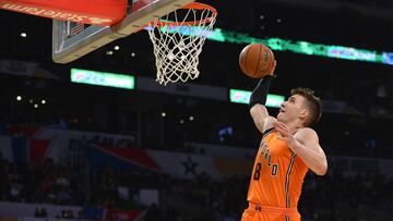 Feb 16, 2018; Los Angeles, CA, USA; World guard Bogdan Bogdanovic (8) dunks to score a basket against USA during the second half at Staples Center. Mandatory Credit: Gary A. Vasquez-USA TODAY Sports