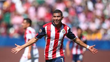 El jugador del Rebaño Sagrado ha demostrado condiciones suficientes para vestir la camiseta de la representación nacional, lamentablemente el mal momento de su club lo ha perjudicado.