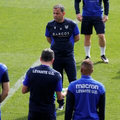 Calleja: “Depende de nosotros estar entre los dos primeros”