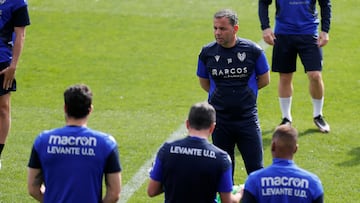 24/03/23
ENTRENAMIENTO DEL LEVANTE UD - JAVI CALLEJA