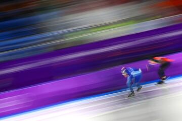 Sverre Lunde Pedersen and Ted-Jan Bloemen in the Men's 5000m Speed Skating event in Gangneung, South Korea.