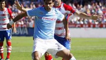 <b>VA A MÁS. </b>Augusto Fernández sigue progresando jornada a jornada y ya es un referente en el juego del equipo dirigido por Paco Herrera.