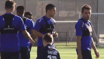 El 'entrenamiento' del hijo de Montillo con el plantel de la U