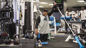 Strength and conditioning starts at Bank of America Stadium in Charlotte, NC on Monday, April 25, 2016. 
