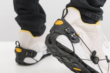 La suela define el comportamiento de una zapatilla en la monta?a