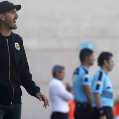 Nicolás Frutos dejó de ser el DT de San Luis de Quillota