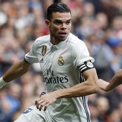Pepe ya duda sobre irse a China