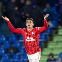 El Betis acecha a Sergi Cardona