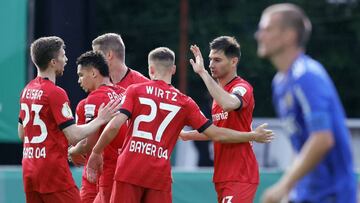 El Leverkusen despierta al Saarbrücken y se mete en la final