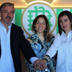 Willy, más que una jugadora: del césped a las oficinas del Betis