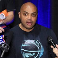 "Lo de LeBron lo veo como una decisión de negocios. Quiere ser un magnate de Hollywood"