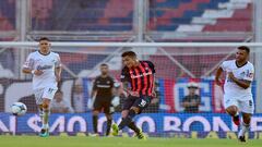 San Lorenzo aprovecha su oportunidad y alcanza a Boca