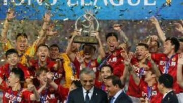 El Guangzhou Evergrande clasific&oacute; al Mundial de Clubes gracias luego de coronarse campe&oacute;n asi&aacute;tico en noviembre tras superar al Al-Ahli de Emiratos &Aacute;rabes Unidos.