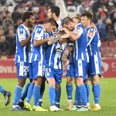 El Deportivo mira a Riazor para pisar el ascenso directo