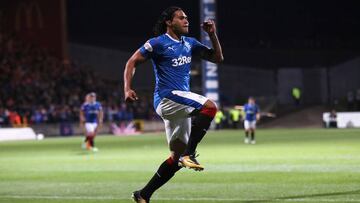 Los 5 momentos de Carlos "Gullit" Peña