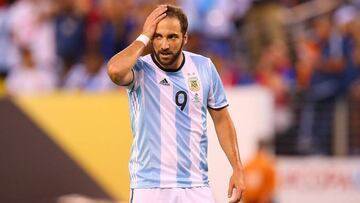 Higuaín, cazado en Madrid:
¿le habrá llamado el Atlético?