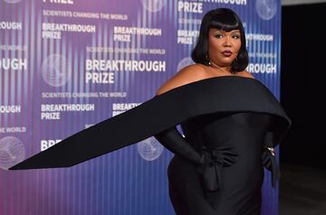 Lizzo, cantante y rapera estadounidense.?