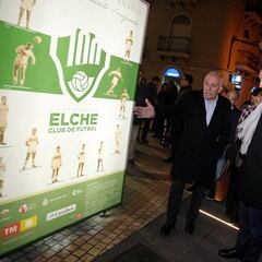 El Elche pone imágenes a su Centenario en el centro de la ciudad