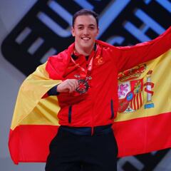 Andrés Mata, magnífica plata y récord de España ¡en el grupo B!