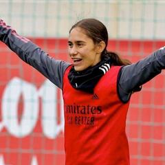 Lorena Navarro vuelve a vibrar como promesa del Real Madrid