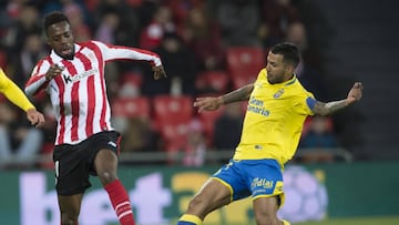 09/02/18  PARTIDO PRIMERA DIVISION 
 ATHLETIC DE BILBAO - LAS PALMAS 
 I&Ntilde;AKI WILLIAMS ENTRE AGUIRREGARAY Y JONATHAN VIERA