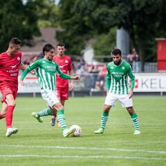 El Betis se gusta y golea en su estreno de pretemporada