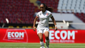 Zellyka Arce durante un partido del Atlas.