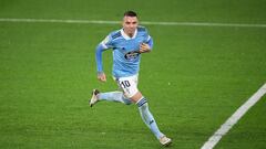 VIGO, SPAIN - DECEMBER 14: Iago Aspas of Celta Vigo celebrates after scoring his sides second goal during the La Liga Santander match between RC Celta and Cadiz CF at Abanca-Bala&iacute;dos on December 14, 2020 in Vigo, Spain. Sporting stadiums around Spa