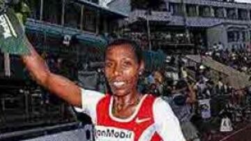 <b>CERCA DEL RÉCORD.</B> Adere, a un segundo de la plusmarca de 5.000.