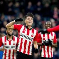 Guardado y Moreno guían al PSV; Fabián debuta en grande