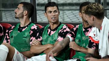 La suplencia de Cristiano en Se¨²l irrita a la liga surcoreana