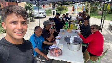 Perdió su casa en un incendio, pero emociona a Chile con esto: “Por la familia uno hace todo”