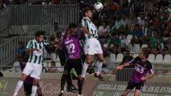 Strahman regala tres puntos 'in extremis' al Córdoba