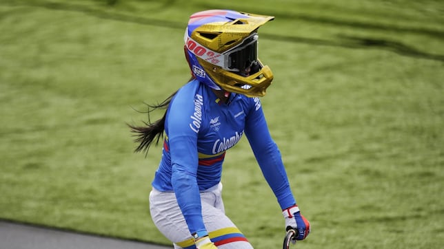 ¿Quiénes son los deportistas que representan a Colombia en BMX Racing en los JJOO de París 2024?