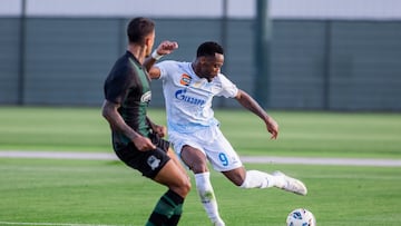Jhon Jader Durán durante su debut en un amistoso entre Zenit y Krasnodar.