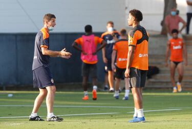 Gracia perfila el Valencia que viene