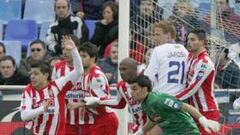 De las Cuevas dirige al Sporting a un gran triunfo