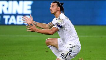Zlatan Ibrahimovic salió a conferencia de prensa luego el partido ante LAFC, y no aseguró si se quedaría en la MLS, pero volvió a mostrar su arrogancia.