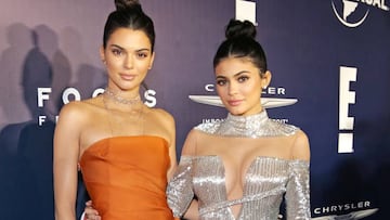 Kendall Jenner y Kylie Jenner en la 74&deg; entrega anual de los Golden Globes After Party en el Hotel Beverly; Beverly Hills, California. Enero 08, 2017.