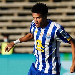 Luis Díaz convence en Portugal como segundo delantero