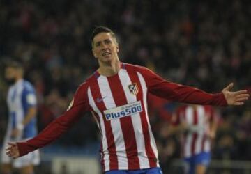 Fernando Torres celebra el 2-0.