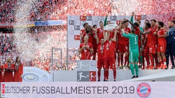 Bayern celebrando la Bundesliga