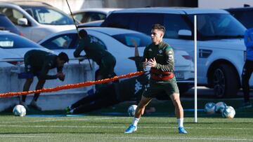 &Aacute;lex Moreno, durante el entrenamiento de hoy. 