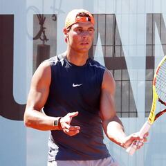 Nadal publica un tuit enigmático y pospone su rueda de prensa