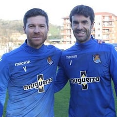 Olabe quiere recuperar a Xabi Alonso, Xabi Prieto y Agirretxe