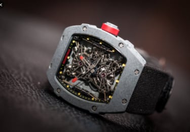 Guardiola y el exclusivo reloj de Rafa Nadal que luci en el Bernabu