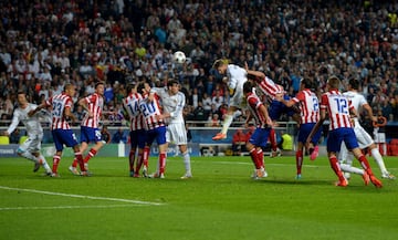 El jugador español es uno de los defensas con más gol de la actualidad. Una de sus especialidades son los remates de cabeza. Posee una gran fuerza y altura en el salto. Su cabeza despojó al Atlético de Madrid de su primera Champions en 2014, un cabezazo para la historia. 