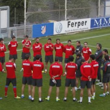 El Atlético se entrenó en la tarde de ayer en Majadahonda. No estuvieron en la sesión ni Miranda ni Aranzubía.