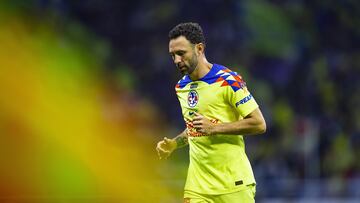 Así fue como la afición del América despidió a Miguel Layún